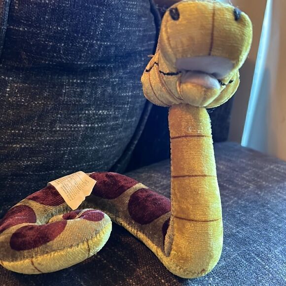 VINTAGE JUNGLE BOOK BABY KAA /RATTLE MINI BEAN BAG PLUSH RARE PREOWNED EXCELLENT - Picture 9 of 11